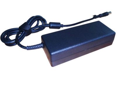 Laptop adapter vervangen